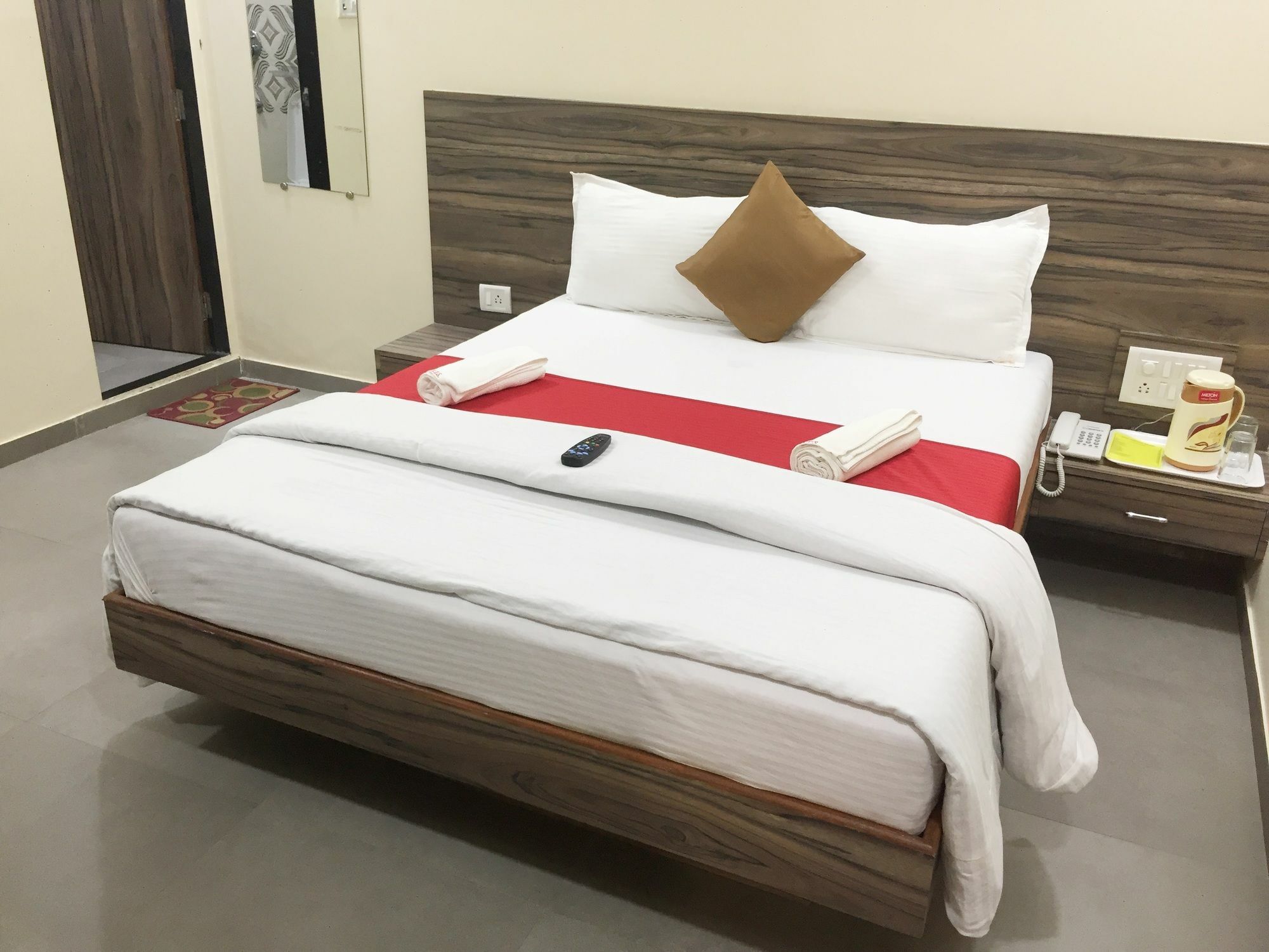 Terminus Square Hotel Kurla Eksteriør billede